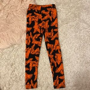 LulaRoe Halloween bat leggings girls s/m